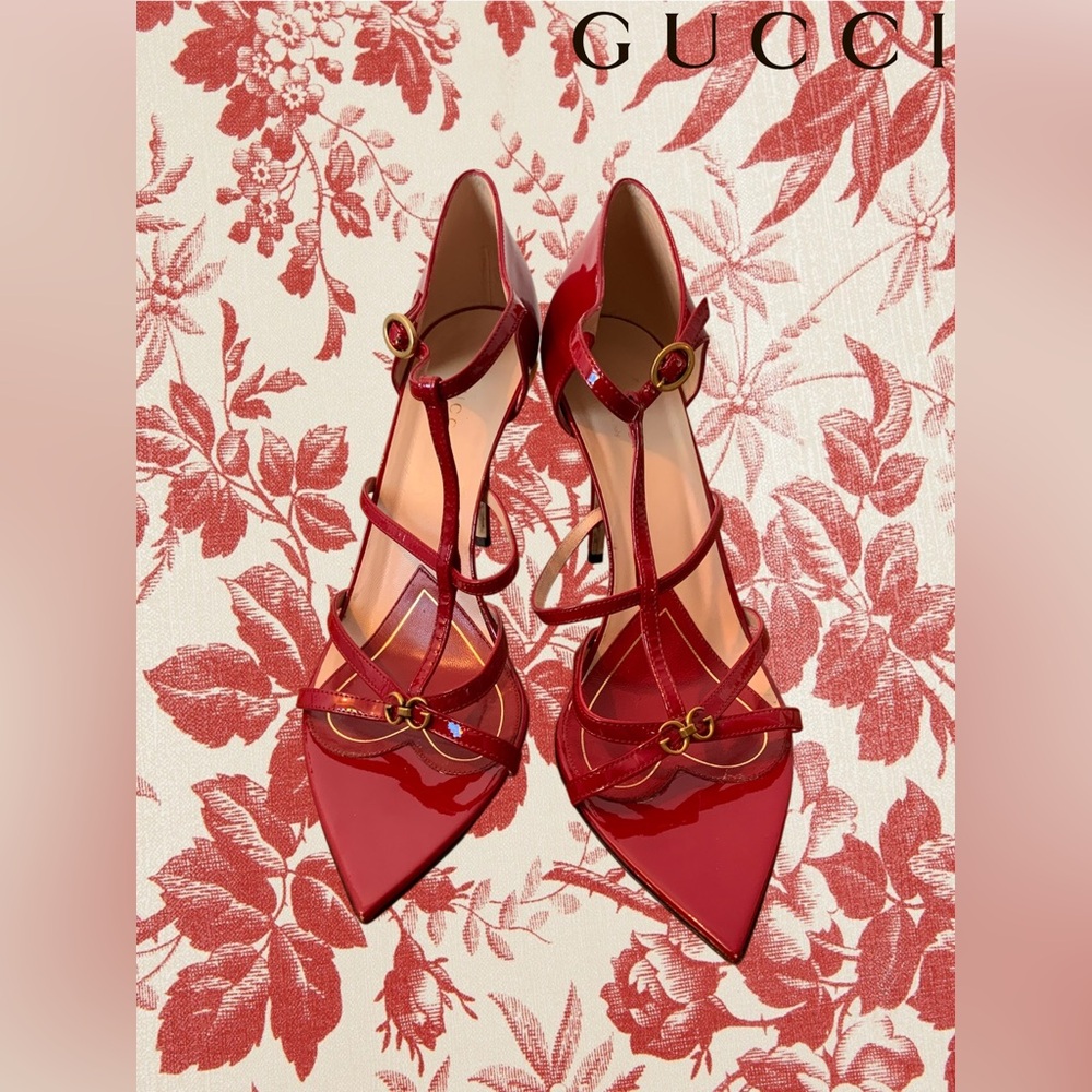 GUCCI Red GG Strappy Patent Leather Pointed Toe Sandals EU Size 39.5 4 Inch Heel